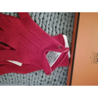 Hermès Handschuhe aus Kaschmir in Rot