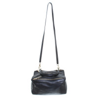 Givenchy "Pandora piccola Messenger bag" in nero