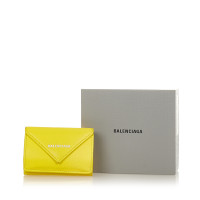 Balenciaga Täschchen/Portemonnaie aus Leder in Gelb
