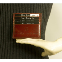 Guy Laroche Bag/Purse Leather in Brown