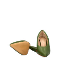 Jacquemus Pumps/Peeptoes Leather in Green