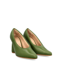 Jacquemus Pumps/Peeptoes Leather in Green