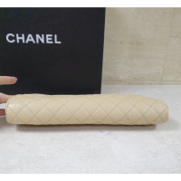 Chanel Timeless Clutch in Pelle in Beige