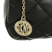 Dkny Handtasche aus Leder in Schwarz