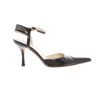 Gianni Versace Pumps/Peeptoes Lakleer in Zwart