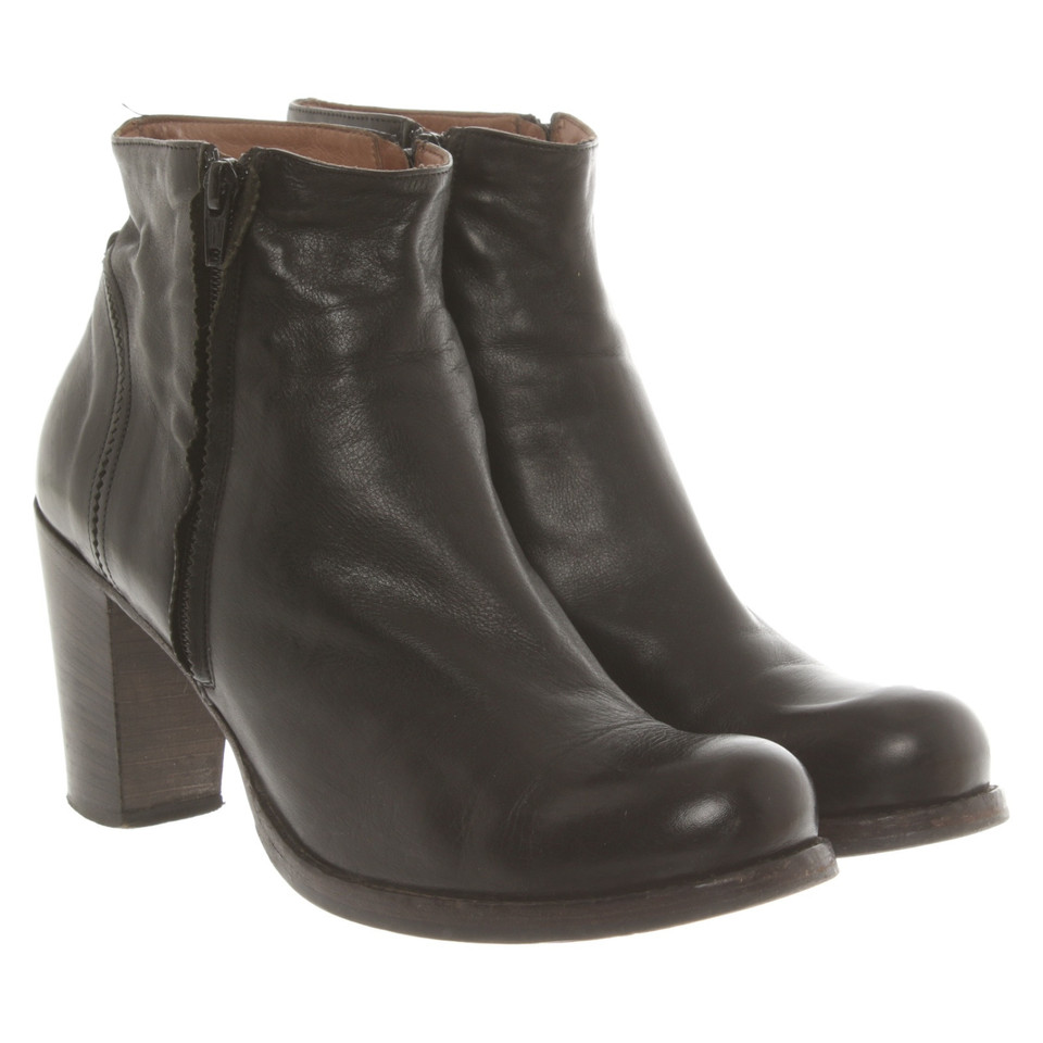 Pantanetti Ankle boots Leather in Black