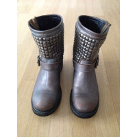 Ash Ankle boots Leather in Silvery