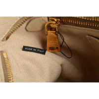 Prada Clutch aus Canvas in Nude