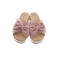 Ugg Australia Slippers/Ballerinas Leather in Pink