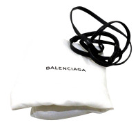 Balenciaga Umhängetasche aus Leder in Grau