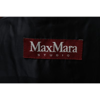 Max Mara Studio Jacke/Mantel aus Kaschmir in Schwarz