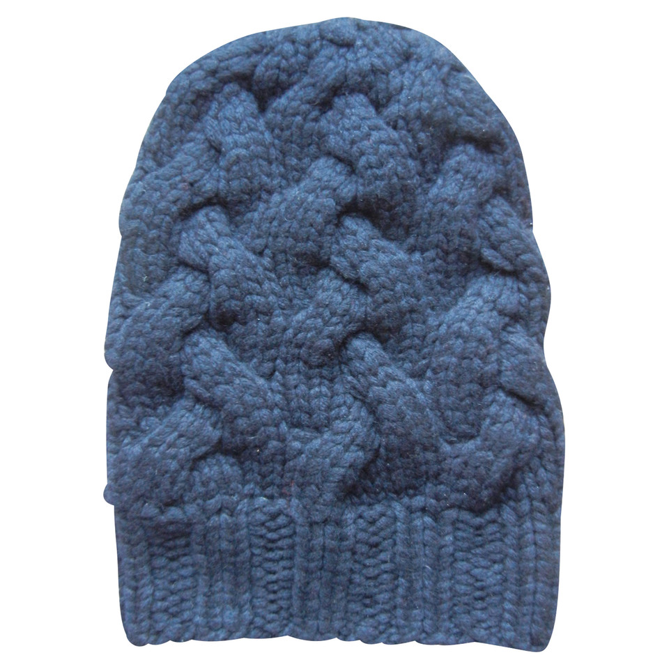 Antonia Zander Hat / Beanie with cable pattern