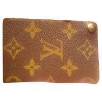 Louis Vuitton Accessori in Pelle