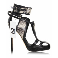 Camilla Skovgaard Sandals Leather in Black