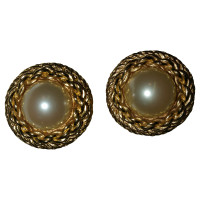 Christian Dior Clip earrings in gold with Pearl 