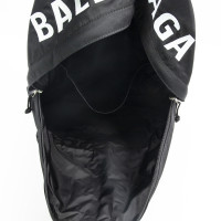 Balenciaga Rucksack aus Canvas in Schwarz