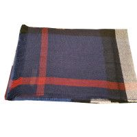 Burberry Echarpe/Foulard en Cachemire en Bleu