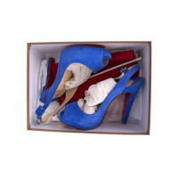 Christian Louboutin Sandalen Suède in Blauw