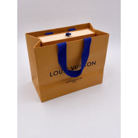 Louis Vuitton Accessoire aus Lackleder in Schwarz