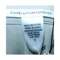 Diane Von Furstenberg Jumpsuit aus Seide in Grau