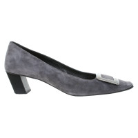 Roger Vivier pumps met gesp