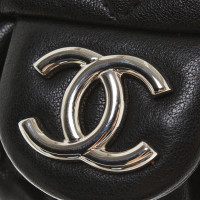 Chanel Flap Bag in Schwarz