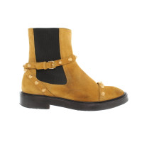Balenciaga Ankle boots Leather in Ochre