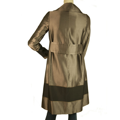 Gucci Jacket/Coat Silk in Brown