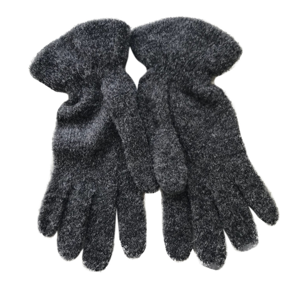 Blumarine gloves