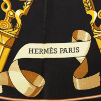 Hermès Foulard en soie "Copeaux"