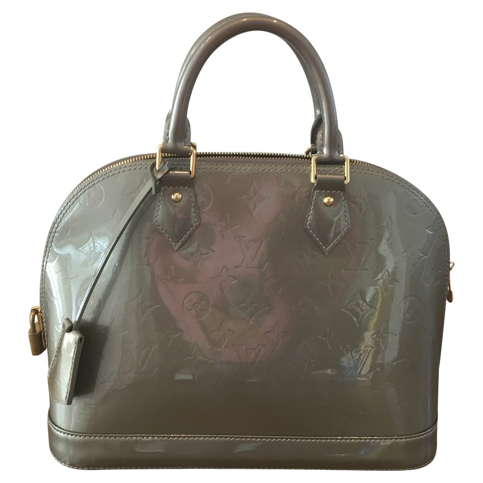 Louis Vuitton Handbag Patent leather in Grey