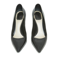 Christian Dior Pumps/Peeptoes en Cuir en Noir