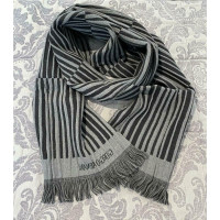 Giorgio Armani Scarf/Shawl Wool in Grey