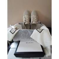 Gucci Sneakers Canvas in Beige