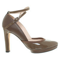 Repetto Pumps/Peeptoes Patent leather in Brown