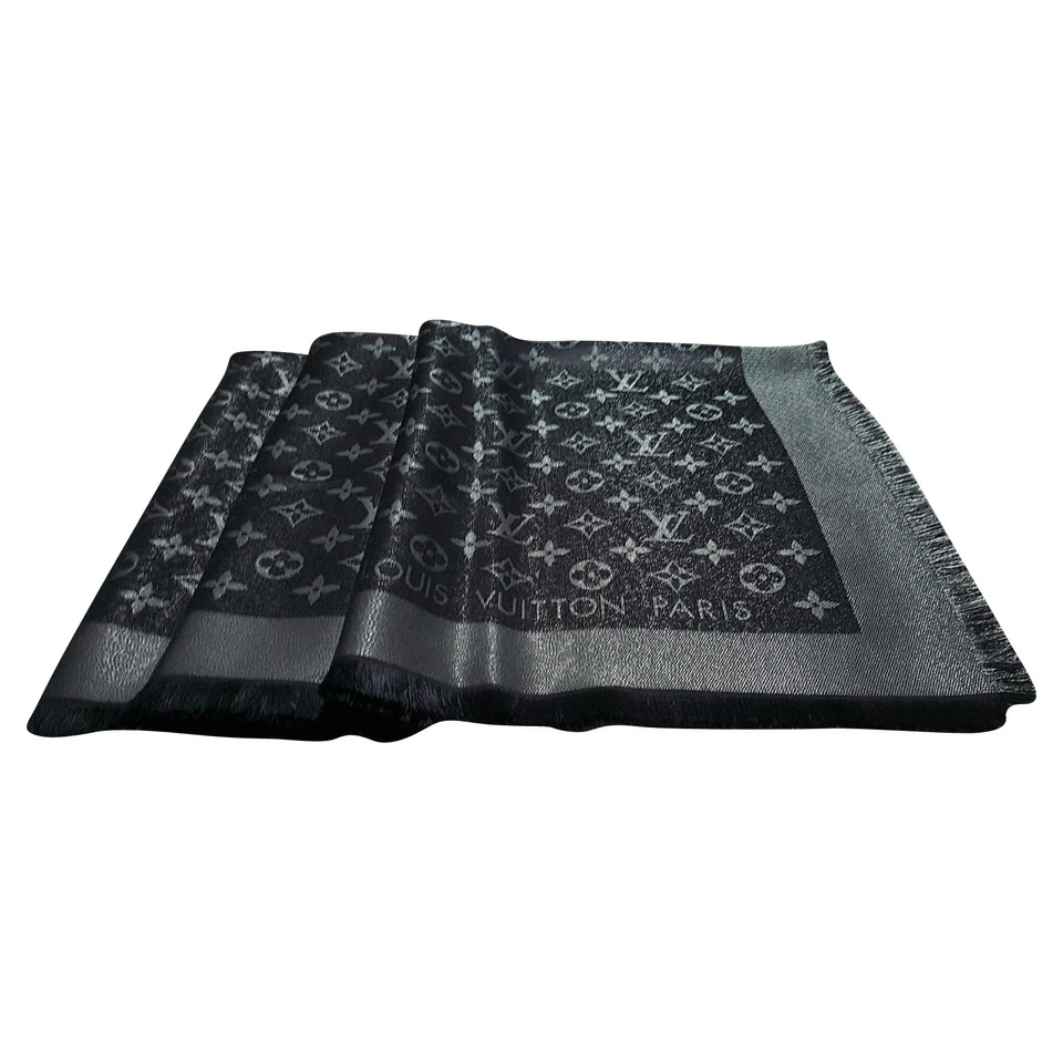 Louis Vuitton Monogram shine scarf in black/silver - Buy Second hand Louis Vuitton Monogram ...