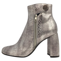 Stella McCartney Silver ankle boots 39
