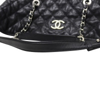 Chanel Leather Shopper Caviar