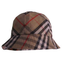 Burberry Checked hat