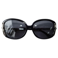 Viktor & Rolf Sunglasses in Black