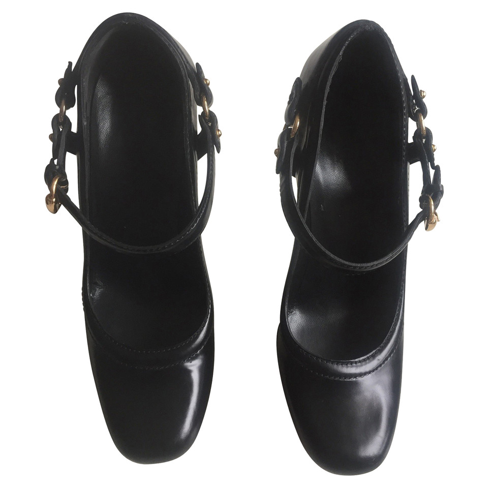 Gucci Pumps/Peeptoes Leer in Zwart