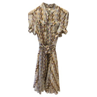 Diane Von Furstenberg Kleid aus Seide in Beige