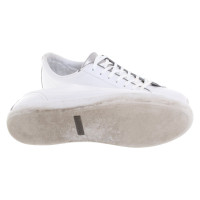 Lacoste Sneakers aus Leder in Weiß