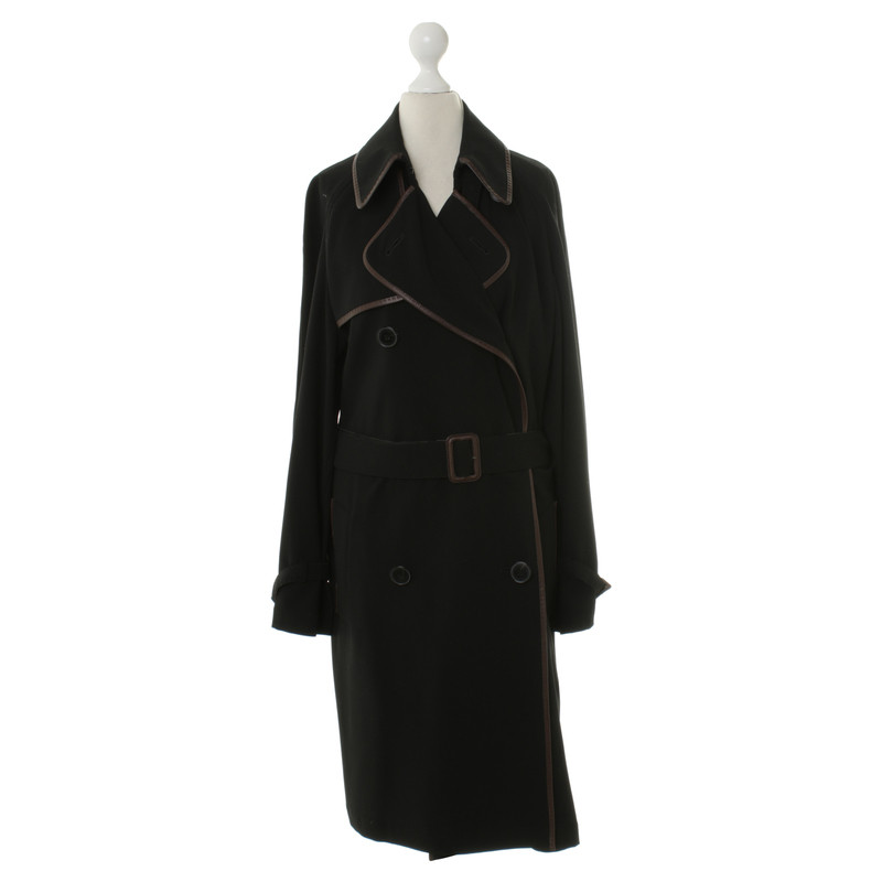Hermès Trench coat with leather piping