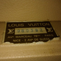 Louis Vuitton "D0ada1bf Boîte Flacons"