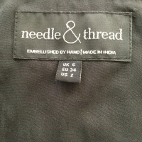 Needle & Thread Top mit Perlenstickerei