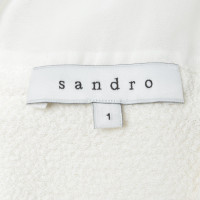 Sandro Vestito di bianco crema