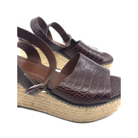 Massimo Dutti Wedges aus Leder in Braun