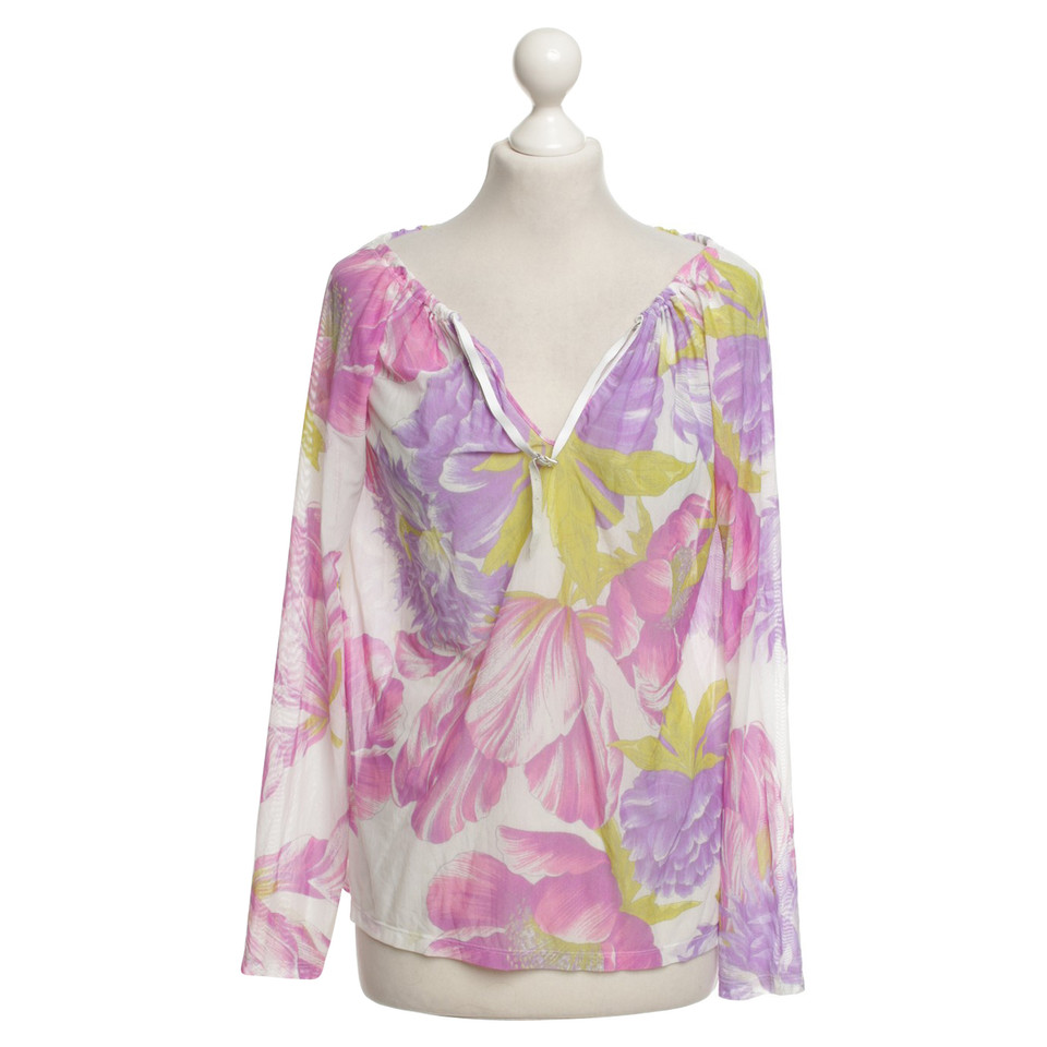 Ferre top with a floral pattern