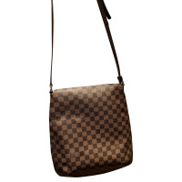 Louis Vuitton Shoulder bag Leather in Brown